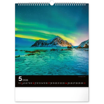 Falinaptár képes  300x340mm Aurora Borealis Realsystem 2026.